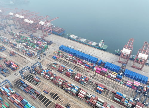 央廣財評 中國貨物貿易總額全球七連冠 綠色向新 量穩(wěn)質升